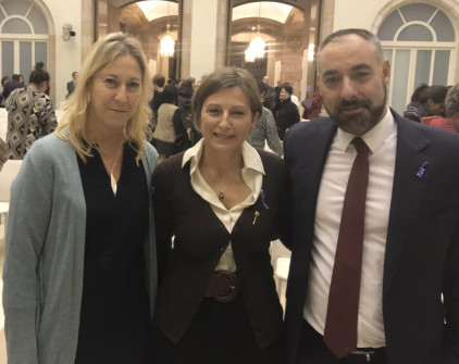 Ignacio Rubio con la Consejera Neus Munté y la Presidenta Carme Forcadell en un acto sobre la Violencia contra la Mujer