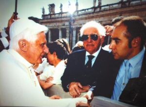 Con Su Santidad Benedicto XVI