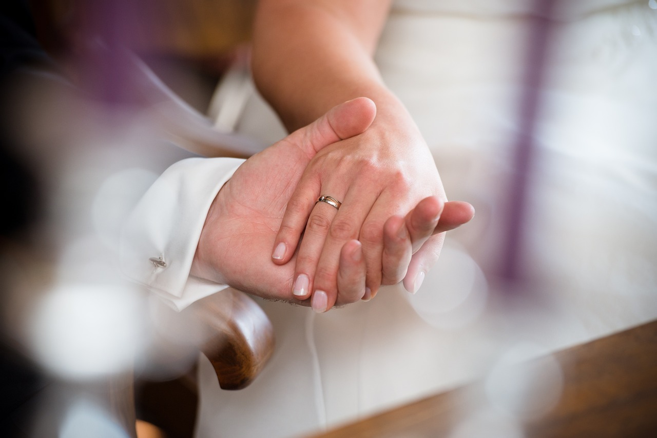 Matrimonio ante notario: Cuanto cobra un notario por casarse